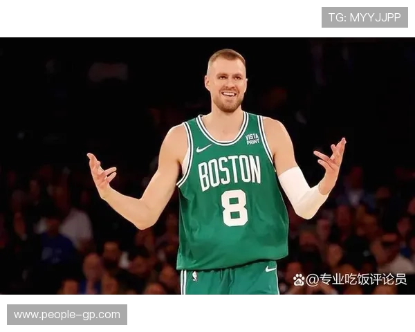 老鹰官方社交媒体发布波尔津吉斯训练照展现2米18巨人震撼场面